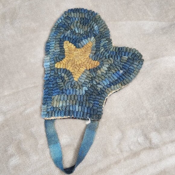 Colorful Vintage Folk Art Holiday Mitten - Picture 1 of 2